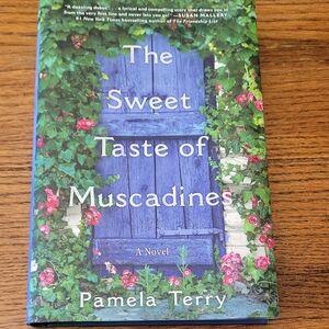 The Sweet Taste of Muscadines Book